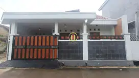 DIJUAL RUMAH Siap Huni Terawat di Margahayu Raya
