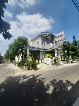 RUMAH HOOK SEMI FURNISH FULL RENOV 2,5 LT DI TAMAN GALAXY INDAH BEKASI