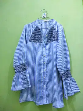 Blouse Kemeja Salur Garis Biru Wanita