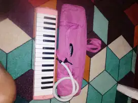 Pianika Merk Marvel
