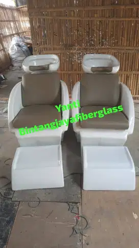 kursi keramas duduk fiberglass,bangku keramas duduk