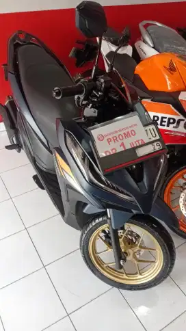 VARIO 125 CBS ISS BIRU TH 2022, BERGARANSI