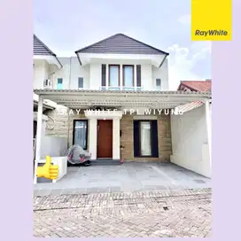 Dijual rumah Taman Puspa Raya Surabaya