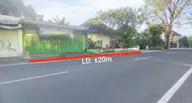 Tanah Luas Murah Bonus Rumah Kuno Dekat Stadion Manahan