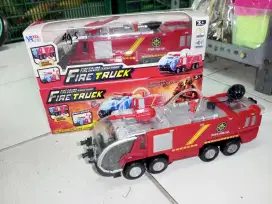 Mainan anak fire truck pemadam baterai