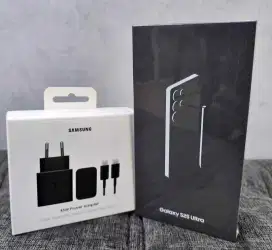 SAMSUNG S25 ULTRA 5G RAM 12/256&512 FREEBUDS3+TA45W GARANSI RESMI 1TH