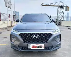 Hyundai Santa Fe XG Diesel Tahun 2018 Automatic Abu abu Metalik