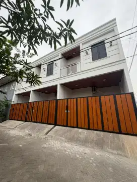DIJUAL RUMAH 900JT