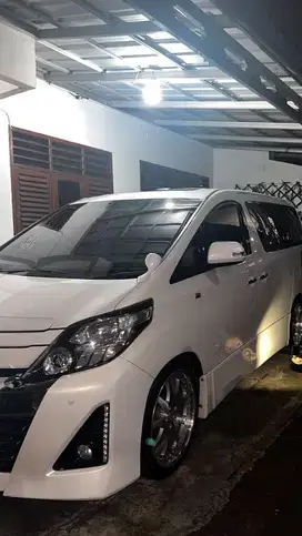 Toyota alphard gs cbu japan 2014