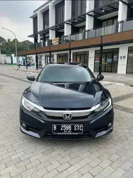 [LOWKM] HONDA CIVIC 1.5 RS TURBO AT 2017