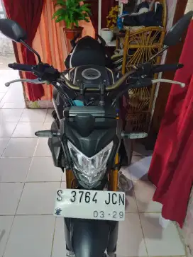 Honda CB150R SE