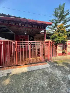Rumah Minimalis Idaman Dekat Tol, Tenang dan Bebas Banjir!