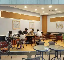 Di butuhkan segera wanita untuk jadi kasir coffee and resto