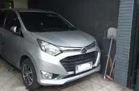 Daihatsu Sigra R Deluxe 1.2 AT