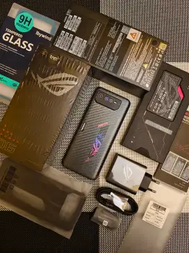 Asus ROG Phone 6 12/256GB Fullset Like New