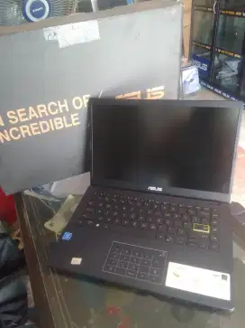 Asus L410MA N4020 Ram 4Gb Ssd 256Gb sdh full HD dan Keyboard Nyala