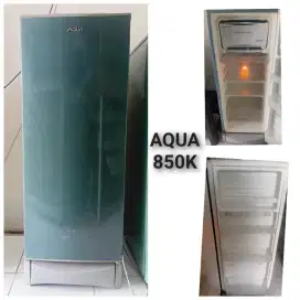 Kulkas AQUA bekas bergaransi