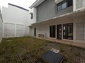 Dijual Rumah Lux Summarecon Bandung Cluster Btari
