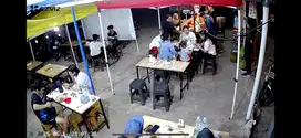 waiters, staff dapur, hobi bikin konten, bisa bikin konten