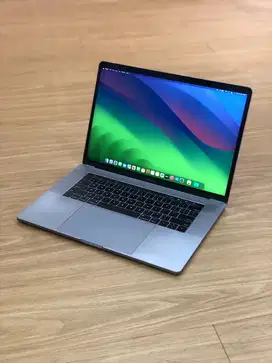 MacBook Pro A1990 2019, 16/512, 15 inch, Space Grey