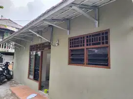 Rumah dekat stasiun citayem kurang dari 100 meter (baru direnov)