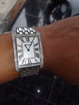 Jam Tangan Cartier Perempuan Second