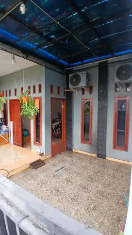 Jual rumah villa gading harapan pondok ungu