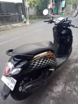 Scoopy new tahun 2018 hitam