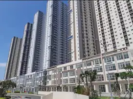 Apartemen Puncak Dharmahusada Lantai 8 Unit Pojok (code : FRD)