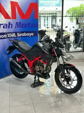 Honda Cb150r Street Fire Se Th' 2018 km 10Rb Anugerah Motor Pucang