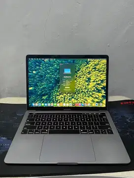 Macbook Pro 2018 13 inch