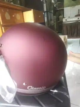 Dijual helm baru