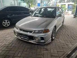 DP 5% Mitsubishi Lancer 1.6 Bensin-MT 2000 3IB