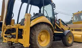 Dijual Backhoe Loader Caterpillar model 428F Seri 2 Tahun 2018