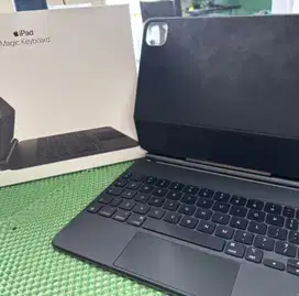 Magic Keyboard Ipad Pro Air 11 inch original, dus lengkap