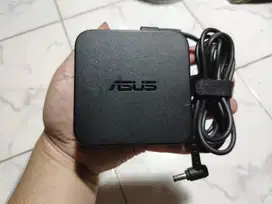 Charger Adaptor Adapter Laptop Asus Original Copotan Normal 90W 19V 4.