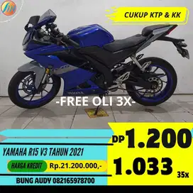YAMAHA R15 V3 TAHUN 2021 GRATIS SERVIS, FREE OLI, BERGARANSI