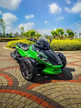 CanAm Spyder SE5 RS (Roadster Sport)