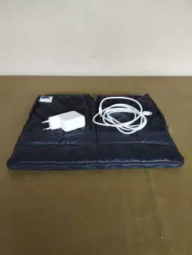 Charger MacBook Air M1 30W iBox Original Plus Tas Laptop