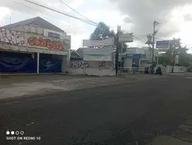 Tanah & Bangunan 1200 Meter Persegi Di Area Bisnis Jalan Godean Sleman