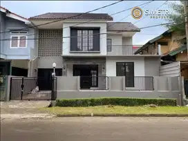 Dijual rumah bagus baru renovasi sektor 5 Bintaro Jaya Tangsel