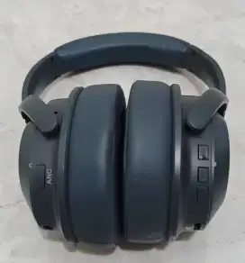 Headphone bass ANC
