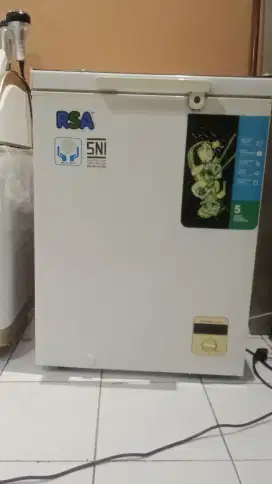 Freezer RSA CF-110 good condition
