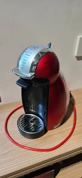 Mesin kopi Dolce Gusto Genio 2