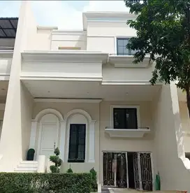Dijual Rumah Intercon, Kebon Jeruk, Jakarta Barat