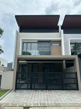 Rumah di Jual Graha Natura Blok D Kav. A, Surabaya