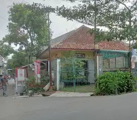 Dijual Rumah di Otista Bandung, Sangat Strategis di Pusat Kota Bandung