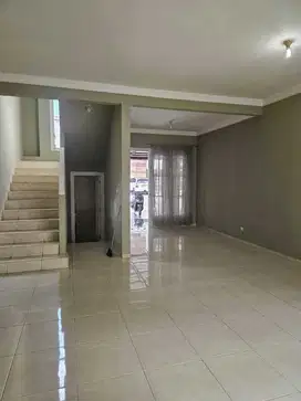 Disewakan Rumah Siap Huni di Alam Sutera
