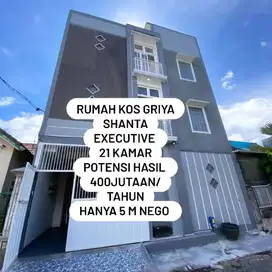 Rumah Kost Griya Shanta Executive Bangunan Baru