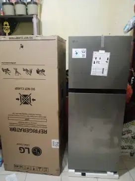 Kulkas LG 2 pintu